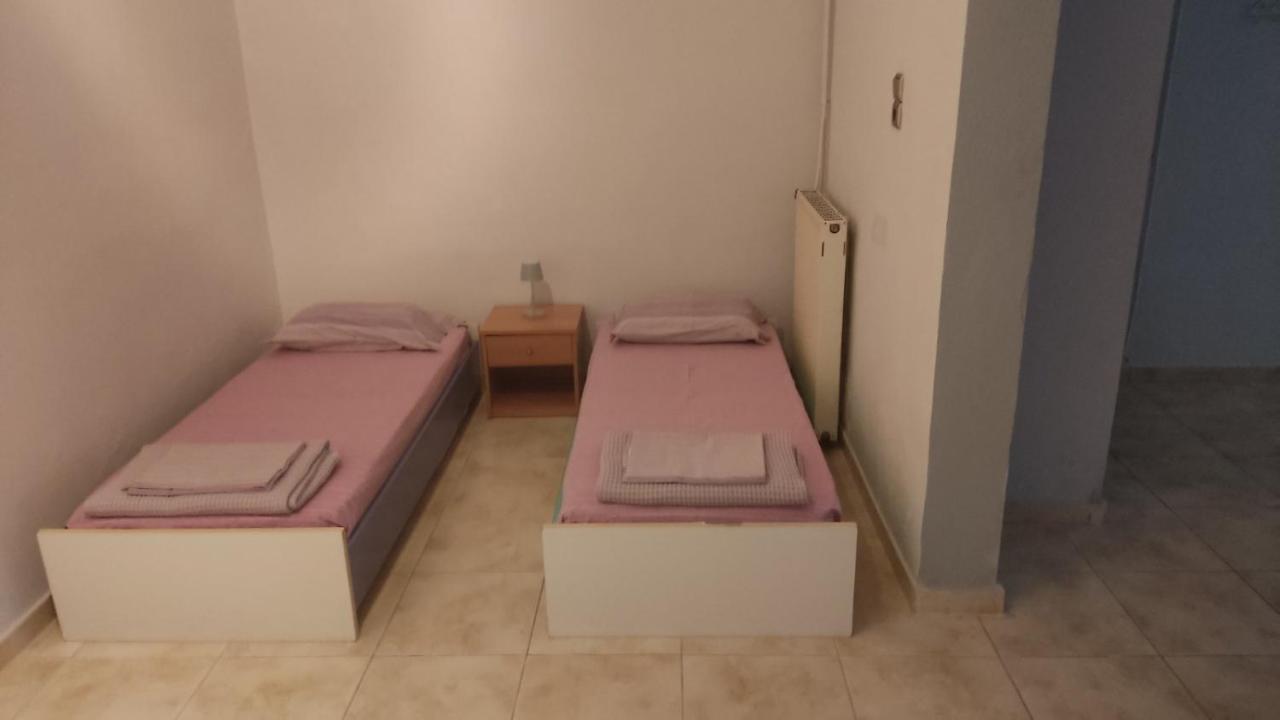 Апартаменты Airport'S Close, Cozy Flat For 6 Persons Markopoulo Mesogaias Экстерьер фото